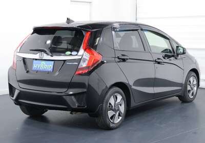 2014 HONDA FIT 1.5L HYBRID 5 SEATER