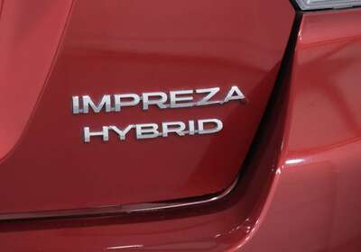 2016 SUBARU IMPREZA HYBRID 5 SEATER