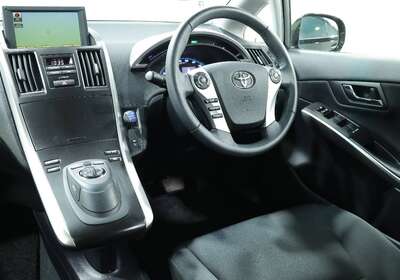 2013 TOYOTA SAI 2.4LT HYBRID 5 SEATER 