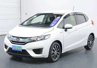 2015 HONDA FIT 1.5L HYBRID 5 SEATER