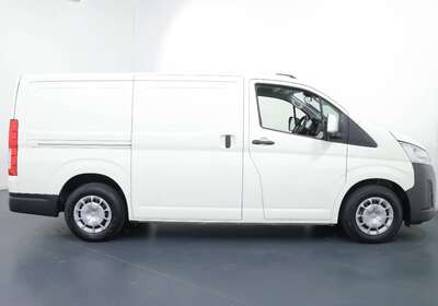 2021 TOYOTA HIACE LWB