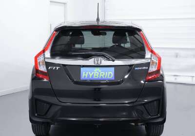 2015 HONDA FIT 1.5L HYBRID 5 SEATER