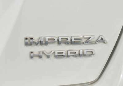 2016 SUBARU IMPREZA HYBRID 5 SEATER