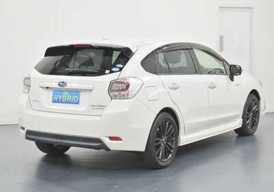 2016 SUBARU IMPREZA HYBRID 5 SEATER