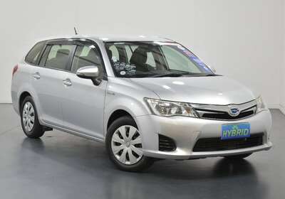 2014 TOYOTA COROLLA FIELDER 1.5L HYBRID 5 SEATER