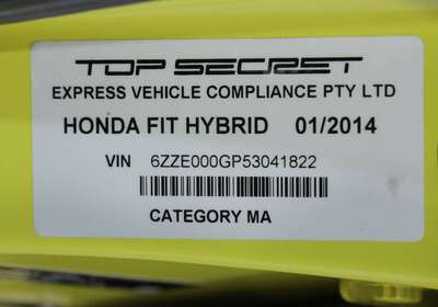 2014 HONDA FIT 1.5L HYBRID 5 SEATER