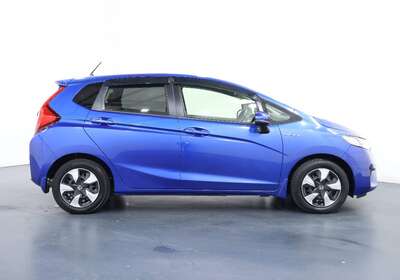 2015 HONDA FIT 1.5L HYBRID 5 SEATER