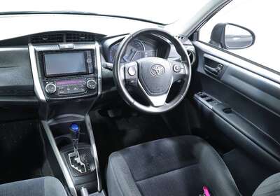 2013 TOYOTA COROLLA FIELDER 1.5L HYBRID 5 SEATER