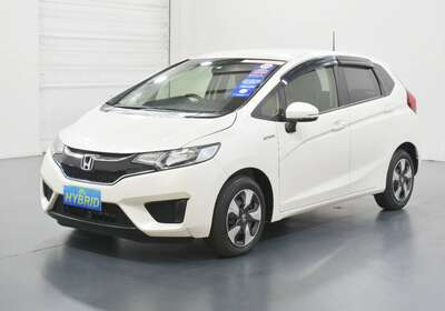 2016 HONDA FIT 1.5L HYBRID 5 SEATER