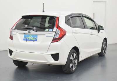 2016 HONDA FIT 1.5L HYBRID 5 SEATER