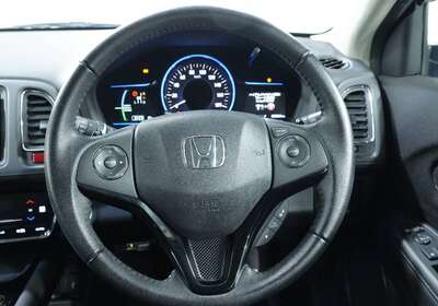 2015 HONDA VEZEL 1.5L HYBRID 5 SEATER