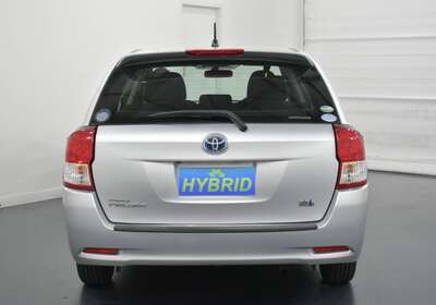 2014 TOYOTA COROLLA FIELDER 1.5L HYBRID 5 SEATER