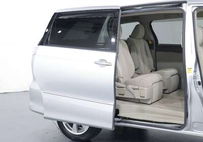 2011 TOYOTA ESTIMA HYBRID 7 SEATER