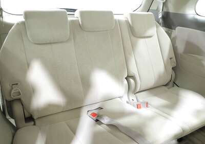 2011 TOYOTA ESTIMA HYBRID 7 SEATER