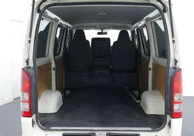 2018 TOYOTA HIACE 3 SEATER