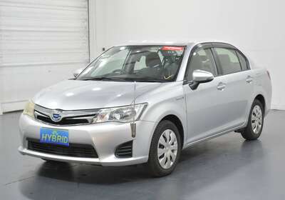 2013 TOYOTA COROLLA AXIO 1.5L HYBRID 5 SEATER