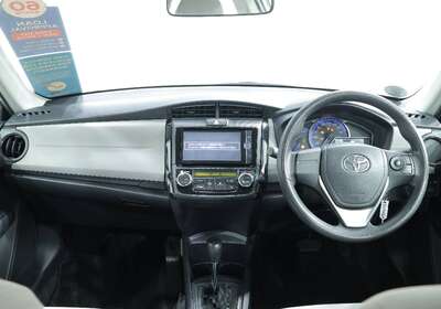 2013 TOYOTA COROLLA AXIO 1.5L HYBRID 5 SEATER