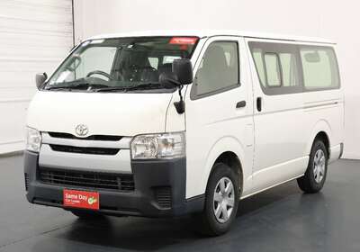 2016 TOYOTA HIACE 3.0L DIESEL 2WD 