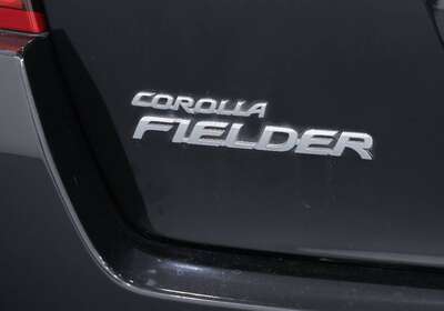 2013 TOYOTA COROLLA FIELDER 1.5L HYBRID 5 SEATER