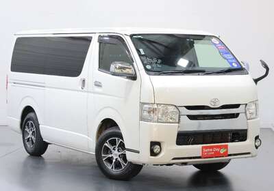 2017 TOYOTA HIACE SUPER GL 3.0L DIESEL 2WD 5 SEATER