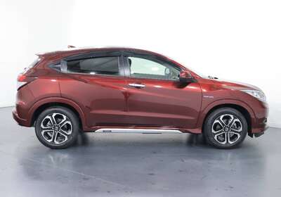 2014 HONDA VEZEL 1.5L HYBRID 5 SEATER