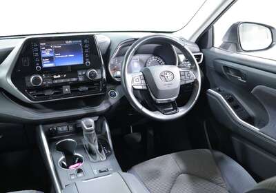 2022 TOYOTA KLUGER GX 2WD