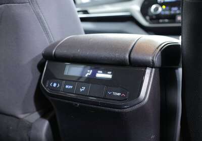 2022 TOYOTA KLUGER GX 2WD