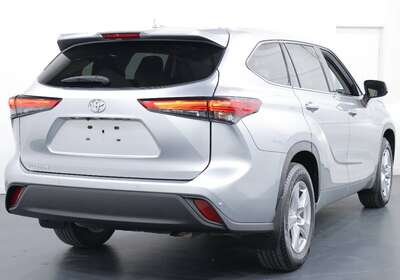 2022 TOYOTA KLUGER GX 2WD