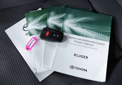 2022 TOYOTA KLUGER GX 2WD