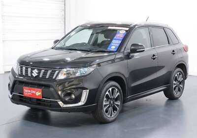 2022 SUZUKI VITARA TURBO