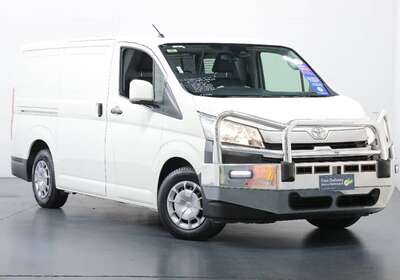 2019 TOYOTA HIACE LWB