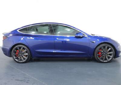 2019 TESLA MODEL 3 PERFORMANCE