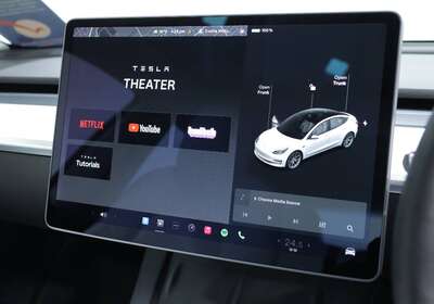 2021 TESLA MODEL 3 STANDARD RANGE PLUS RWD