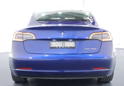 2019 TESLA MODEL 3 PERFORMANCE