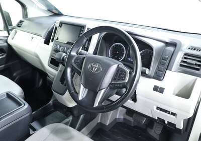 2022 TOYOTA HIACE LWB