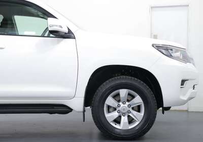 2022 TOYOTA LANDCRUISER PRADO GXL