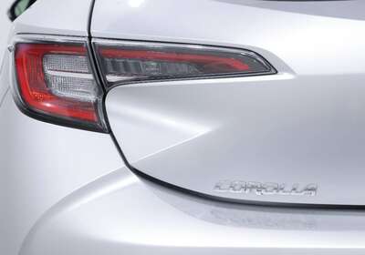 2022 TOYOTA COROLLA ASCENT SPORT HYBRID