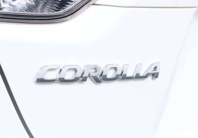 2021 TOYOTA COROLLA ASCENT SPORT HYBRID