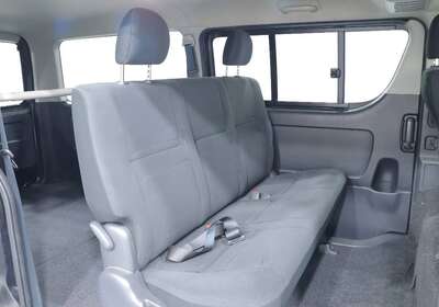 2013 TOYOTA HIACE REGIUS KDH201