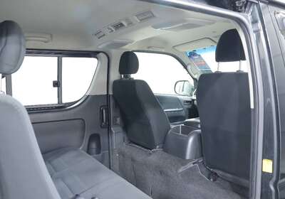 2013 TOYOTA HIACE REGIUS KDH201