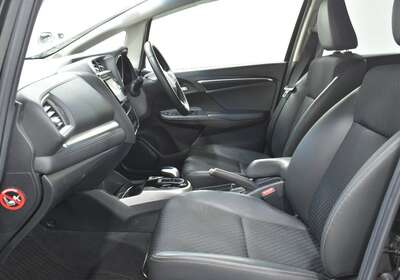 2014 HONDA FIT 1.5L HYBRID 5 SEATER