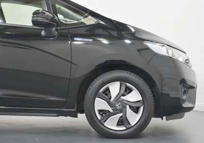 2014 HONDA FIT 1.5L HYBRID 5 SEATER