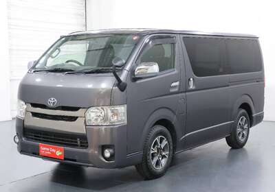 2015 TOYOTA HIACE REGIUS KDH201