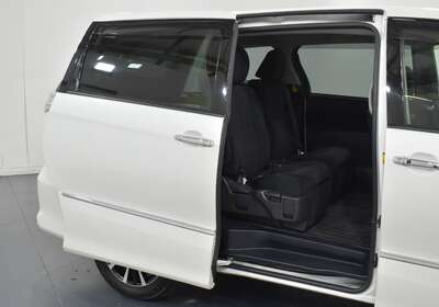 2012 TOYOTA ESTIMA 7 SEATER HYBRID 