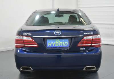 2012 TOYOTA CROWN 3.5L HYBRID 5 SEATER