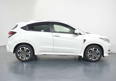 2014 HONDA VEZEL 1.5L HYBRID 5 SEATER