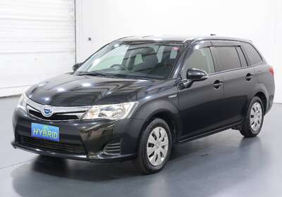 2014 TOYOTA COROLLA FIELDER 1.5L HYBRID 5 SEATER