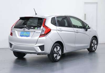 2015 HONDA FIT 1.5L HYBRID 5 SEATER