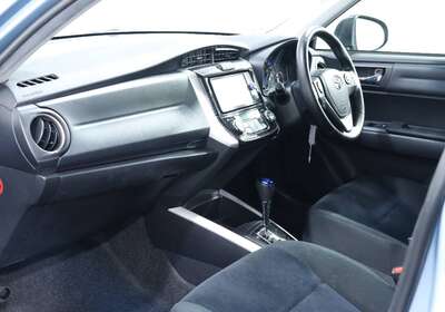 2014 TOYOTA COROLLA FIELDER 1.5L HYBRID 5 SEATER