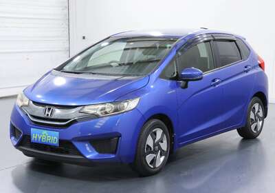 2014 HONDA FIT 1.5L HYBRID 5 SEATER